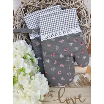 Chňapka Sada kuchyňských chňapek - 2 kusy - drobná srdíčka na šedé s kárkem