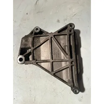 Držák alternátoru 070903143C VW Touareg, Transportér T5