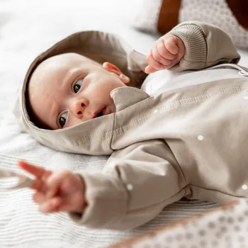 Overal na zip puntíkatý / béžový Velikost: 68