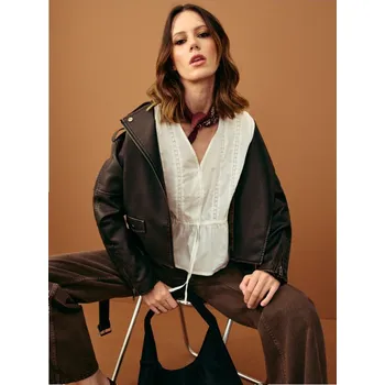 Sinsay - Bavlněná halenka s&nbsp;ažurovou vsadkou - bílá - 382HH-00X - 382HH-00X-XL