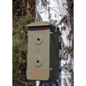 Hmyzí hotel Sršně - velká budka Schwegler