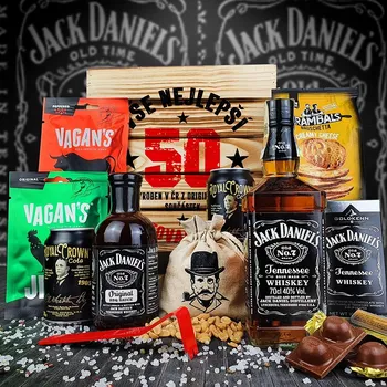 Dárkový potravinový koš Dárková bedna Jack Daniels a další dobroty | Vtipný dárekový balíček pro chlapa