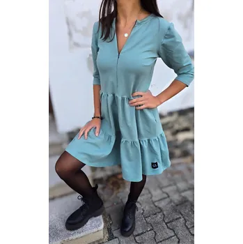 Dámské šaty Kulišárny Dámské teplákové BOHO šaty SAGE VELIKOST: 40-42, DÉLKA RUKÁVU: KRÁTKÝ RUKÁV