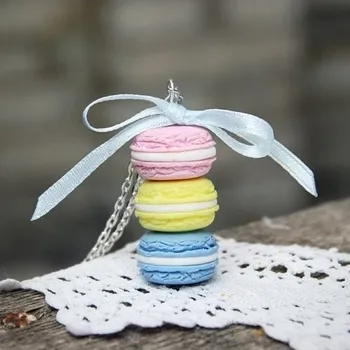 Řetízek Prosperk Řetízek s přívěskem Fimo - tři makronky s mašličkou S4032