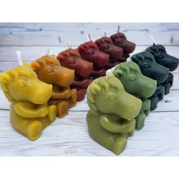 Svíčka Svíčka ze včelího vosku kůň žluté Bez balení