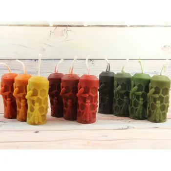 Svíčka Svíčka ze včelího vosku válec včelky Bez balení zelené