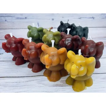 Svíčka Svíčka ze včelího vosku slon velký Bez balení vínové