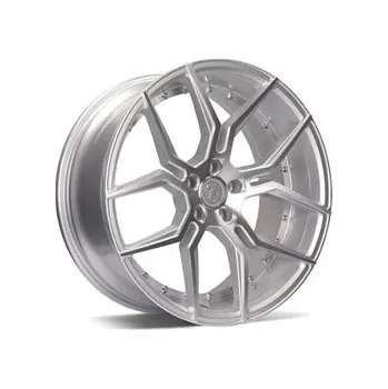 Alu kolo bez KBA čísla, certifikace VIA a JWL na disku vyraženo.