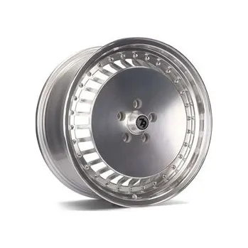 Alu kolo bez KBA čísla, certifikace VIA a JWL na disku vyraženo.