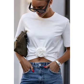 Dámské tričko tričko Elvie s volánky a růží Barva: Bílá, Velikost: M