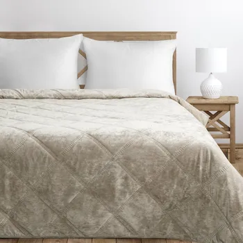 Přehoz na lůžko Sametový přehoz na postel VELVET1 v béžové barvě Rozměr přehozu (šířka x délka): 170x210cm