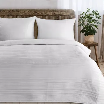 Přehoz na lůžko Elegantní přehoz TARA z matné látky s prošívaným vzorem - bílý Šířka: 170 cm | Délka: 210 cm