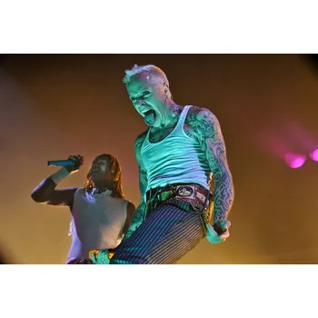 Plakát Plakát, Obraz - The Prodigy And Dizee Rascal Perform