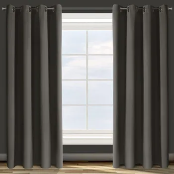 Grafitově hnědý zatemňovací závěs na kroužcích PARISA 135x250 cm
