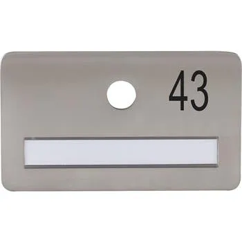 Dveřní kování SOLIDO dveřní jmenovka bez kukátka, otvor o 14, nerez satinovaný, gravír. č. 43