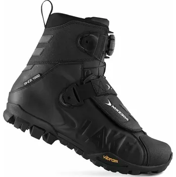 Pánské cyklistické tretry zimní tretry LAKE MXZ304 černé vel.38 (zimní tretry LAKE MXZ304 z prémiové kůže Pittard´s, krycími panely z kůže Helcor, upínacím systémem BOA a podrážkou Vibram)