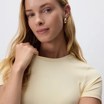 Dámské tričko Reserved - Hladké tričko regular fit - světle žlutá - 543GA-10X - 543GA-10X-XS