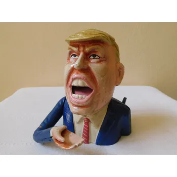 Pokladnička KOVOVÁ MECHANICKÁ KASIČKA - DONALD TRUMP