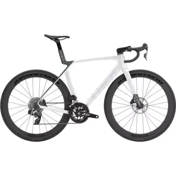 Jízdní kolo Trek Madone SL 6 AXS Gen 8 Gloss Crystal White/Matte Deep Smoke - M (162 - 173 cm)