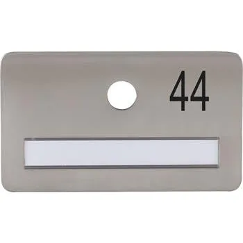 Dveřní kování SOLIDO dveřní jmenovka bez kukátka, otvor o 14, nerez satinovaný, gravír. č. 44