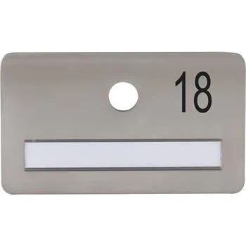 Dveřní kování SOLIDO dveřní jmenovka bez kukátka, otvor o 14, nerez satinovaný, gravír. č. 18