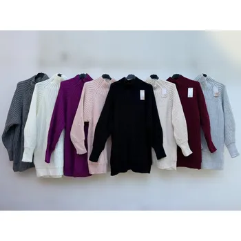 Dámský svetr Prodloužený svetr KARAS Barva: Bílá