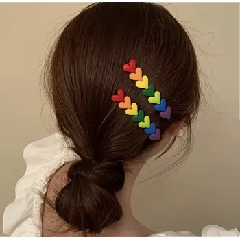 Sponky do vlasů s duhovými srdíčky (Vlasové doplňky )