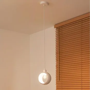 Duolla - Lustr na lanku IRONLINE 1xE27/15W/230V bílá