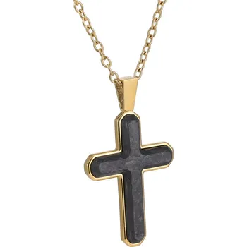 Přívěsek Free Style Přívěsek z chirurgické oceli křížek s kovaným uhlíkem + řetízek PSS1176 Barva: Zlatá
