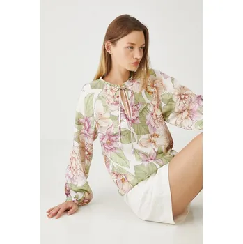 Dámská halenka Halenka Medicine RS25.BDD909 bílá 00B, vel. S