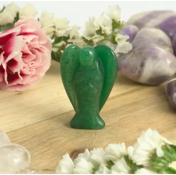 Zelený avanturínový anděl – průvodce štěstím, harmonií a pozitivní energií