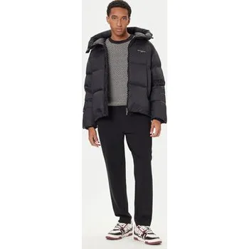 Dámská větrovka Armani Exchange Vatovaná bunda XM001115 AF16589 UC001 Černá Regular Fit S