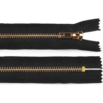 Zip Kovový zip No 5 délka 10 cm (jeansový), malé, černá zlatá