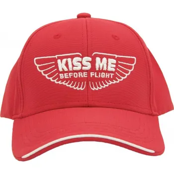 Čepice Čepice s motivem KISS ME BEFORE FLIGHT