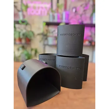 Zavlažovač mechové tyče černý (mix velikostí)