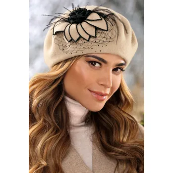 Čepice KRUMLOVANKA Dámská zimní čepice - baret s květem a síťkou W-0628/284 béžový