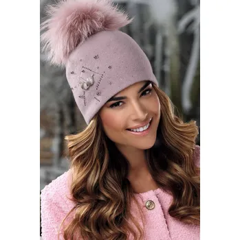 Čepice KRUMLOVANKA Světle starorůžová vlněná čepice s bambulí zdobená bižuterií W-0595/540