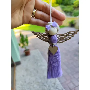 Andělka Levandulová víla (Macramé Andělka „Láska v levanduli“ – se srdcem a copánkem)