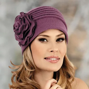 Čepice KRUMLOVANKA Dámská zimní čepice W-0112/506 starorůžová