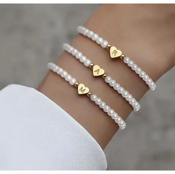 Náramek Prosperk Náramek z perliček s písmenem P