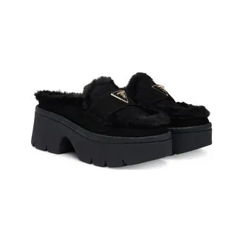 Dámské pantofle Nazouváky Guess FLFBRI ESU06 Černá 39