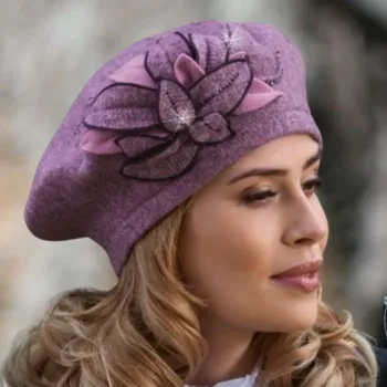 Čepice KRUMLOVANKA Zimní dámský baret se zdobením W-0785/628M starorůžový melange