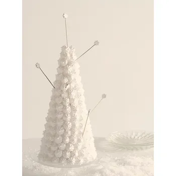 Vánoční dekorace Sinsay - Vánoční párátka na jednohubky se sněhovou vločkou 50 kusů - sříbrná - 138GO-SLV - 138GO-SLV-ONE