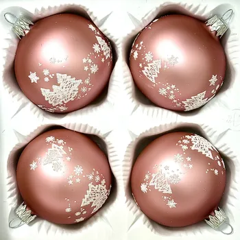 Vánoční ozdoba Irisa Růžové skleněné vánoční koule se stromečky a sněhovými vločkami – sada 4 ks (7 cm) Velikost: 7 cm, Balení: 4ks, Barva: růžová