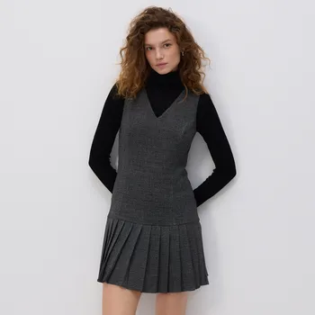 Dámské šaty Reserved - Plisované šaty - antracitová - 088GP-86X - 088GP-86X-XS