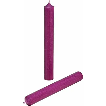 Svíčka Parafínová stolní svíčka barva lilku 18 cm 18 x 2 cm