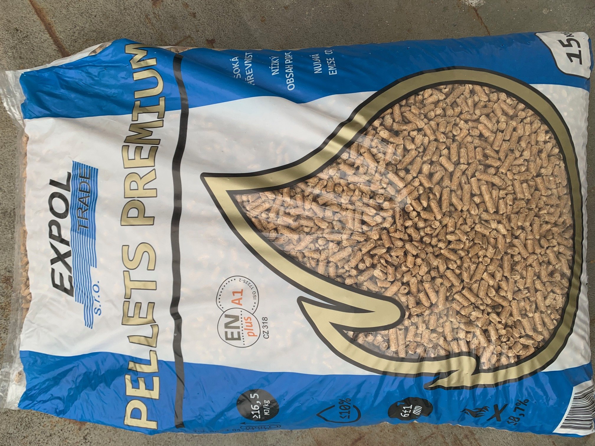 Dřevěné pelety PREMIUM 1050 kg (Doprava v okolí výdejny do 15 km Zdarma)