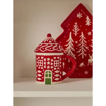 Sinsay - Hrnek s víčkem s vánočním motivem - červená - 193GE-33X - 193GE-33X-ONE