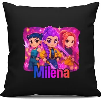 Žertovný předmět Tričkový.cz Huntrix se jménem - černý polštář s potiskem