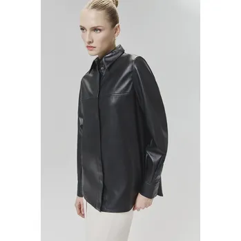 Pánská košile Kožená košile Answear.LAB černá barva, relaxed, s klasickým límcem WA24.KDD0O2 99X, vel. S